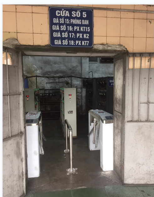 Porta a giradischi a treppiede semiautomatica 24V con RFID per il controllo dell'accesso alla sicurezza Temperatura -25-70C 0